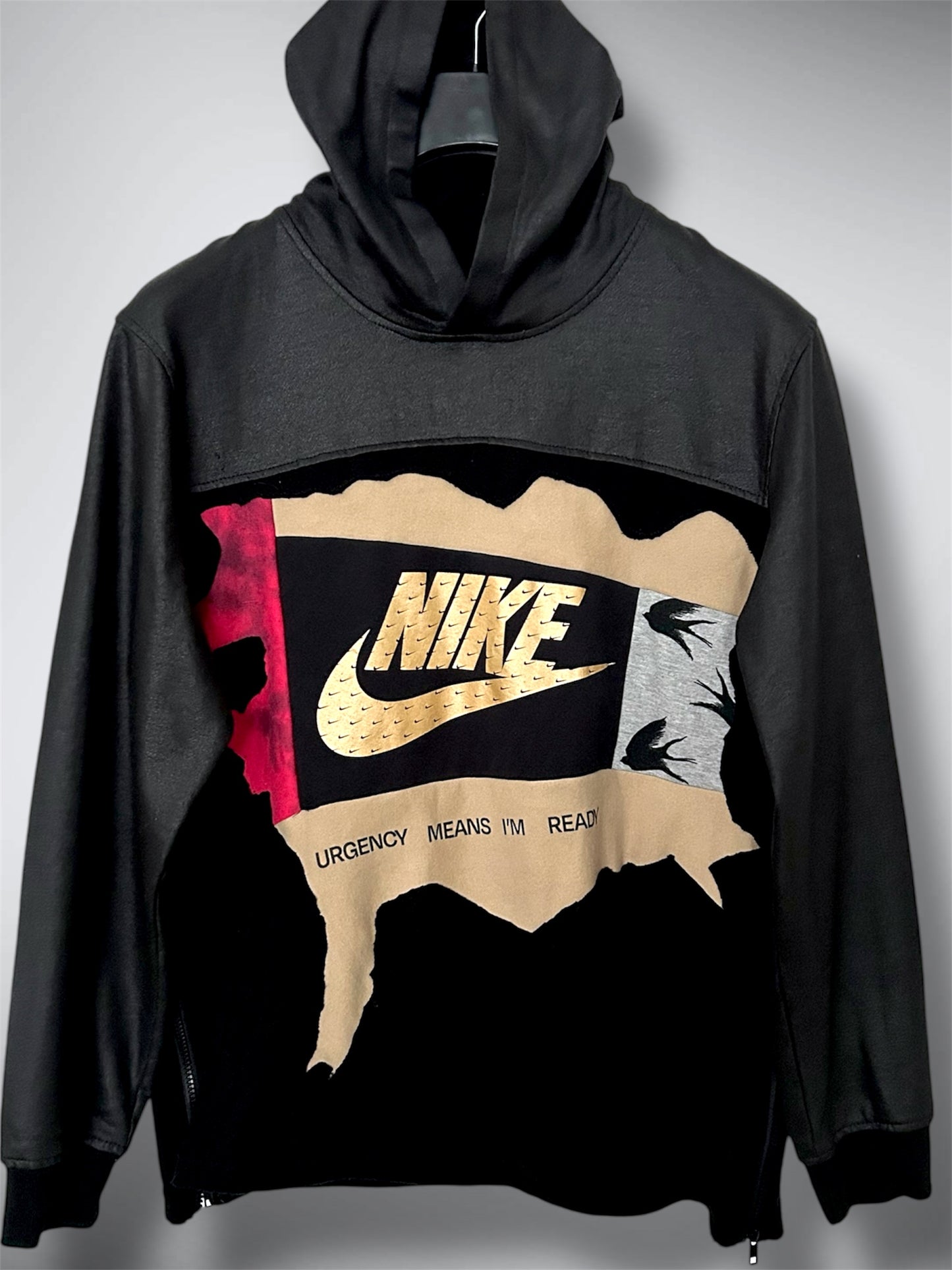 Nike - Golden