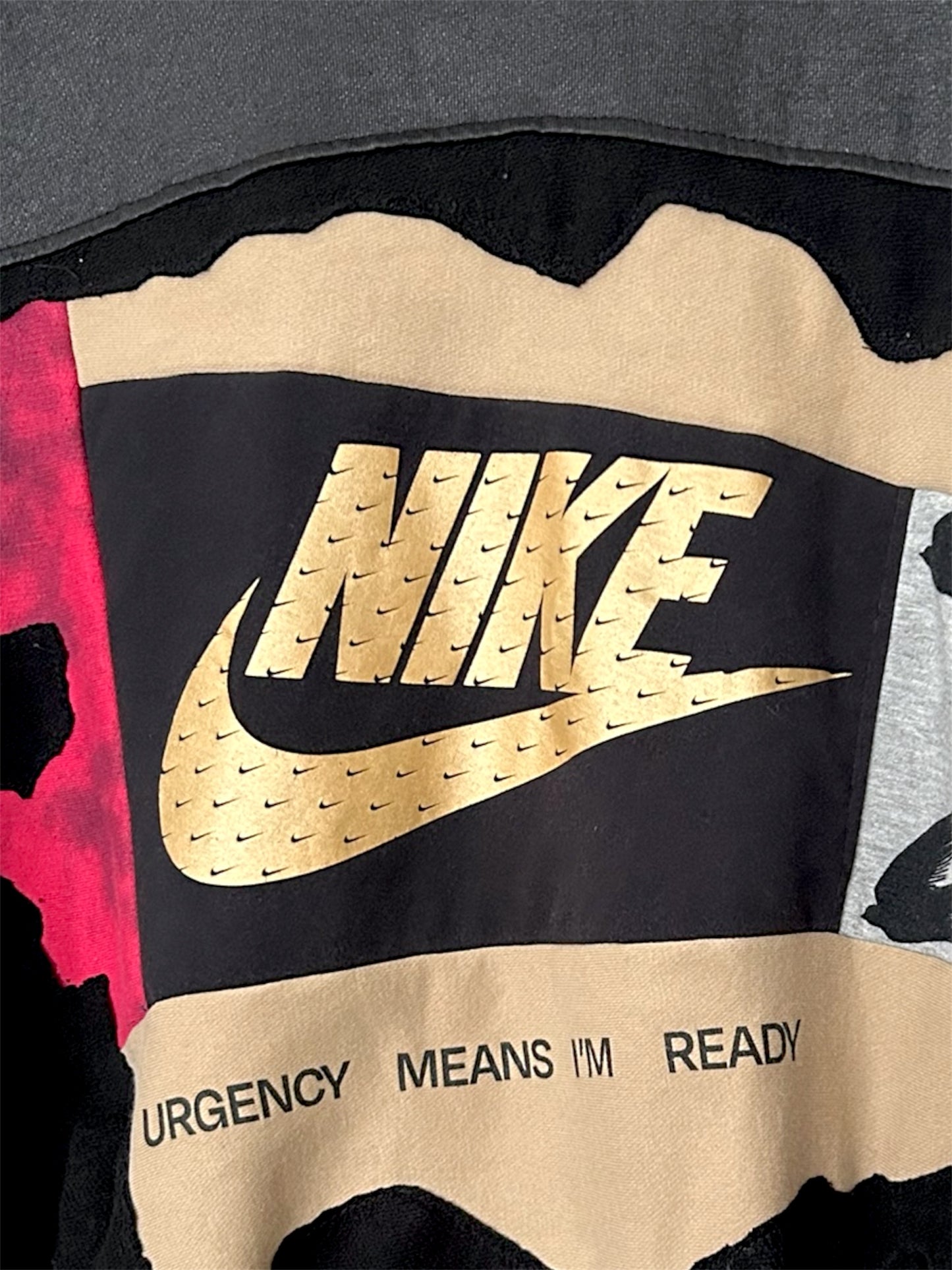 Nike - Golden