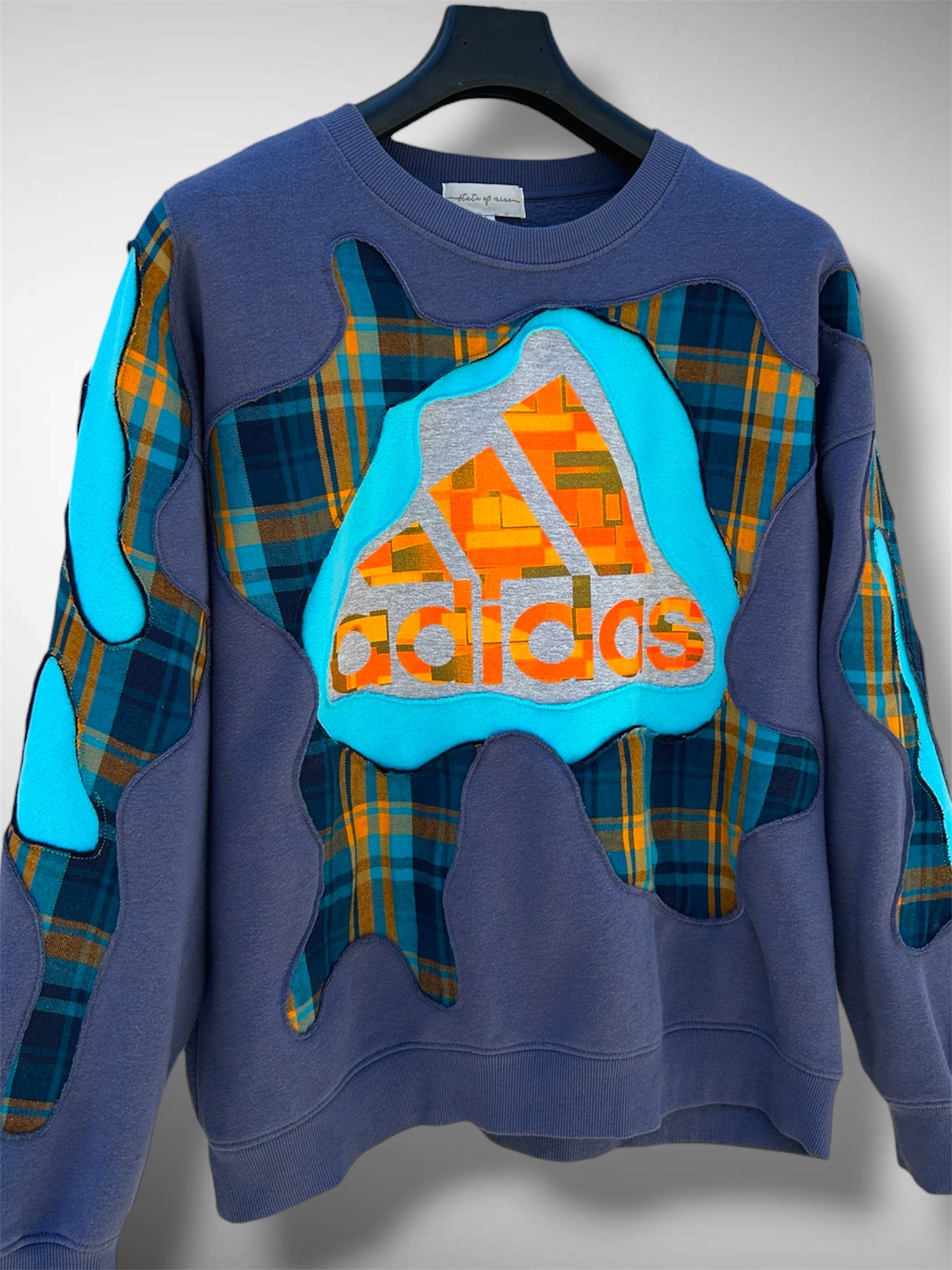 Adidas - Horizon